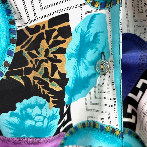 HER Funky Vintage Button Down Shirt - Picture 4 of 4